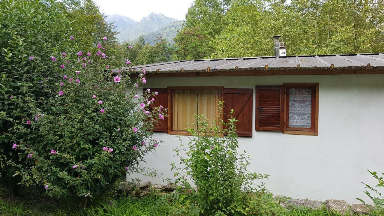 Crotto Caraco Appartamenti Bungalow Chalet Porlezza Exterior foto